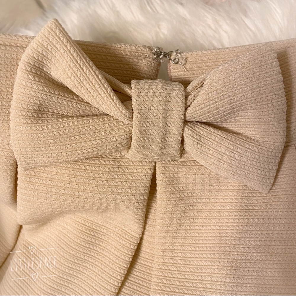 Pleated Skirt 🎀 - Picture 2 of 8